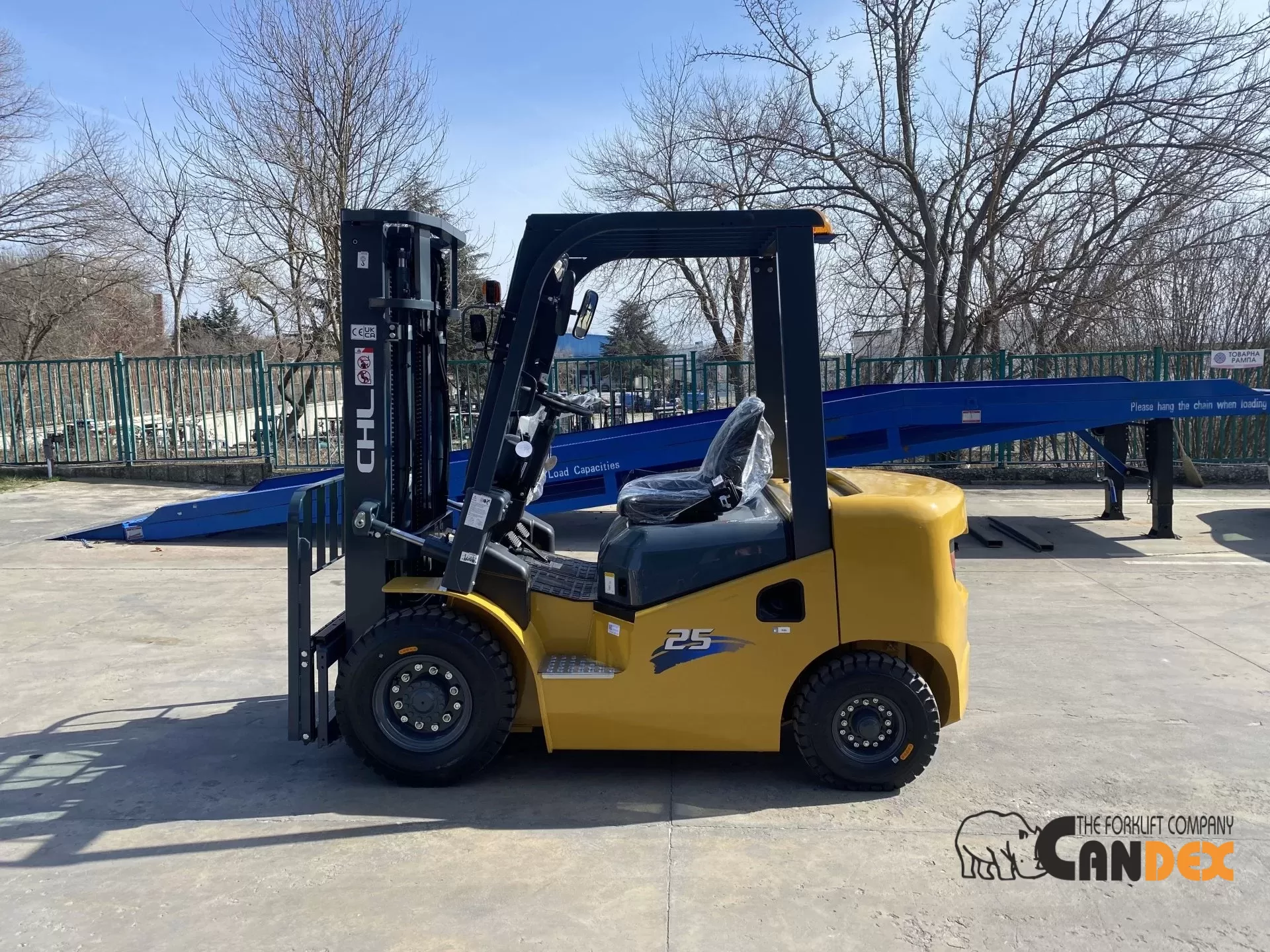 motostivuitor diesel 2.5 tone Nou Chl an fabricatie 2025